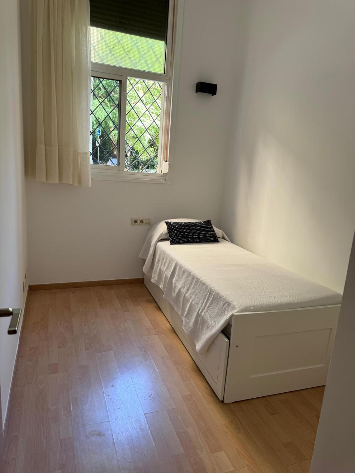 Pamis Apartament Sants, Barcelona Zewnętrze zdjęcie
