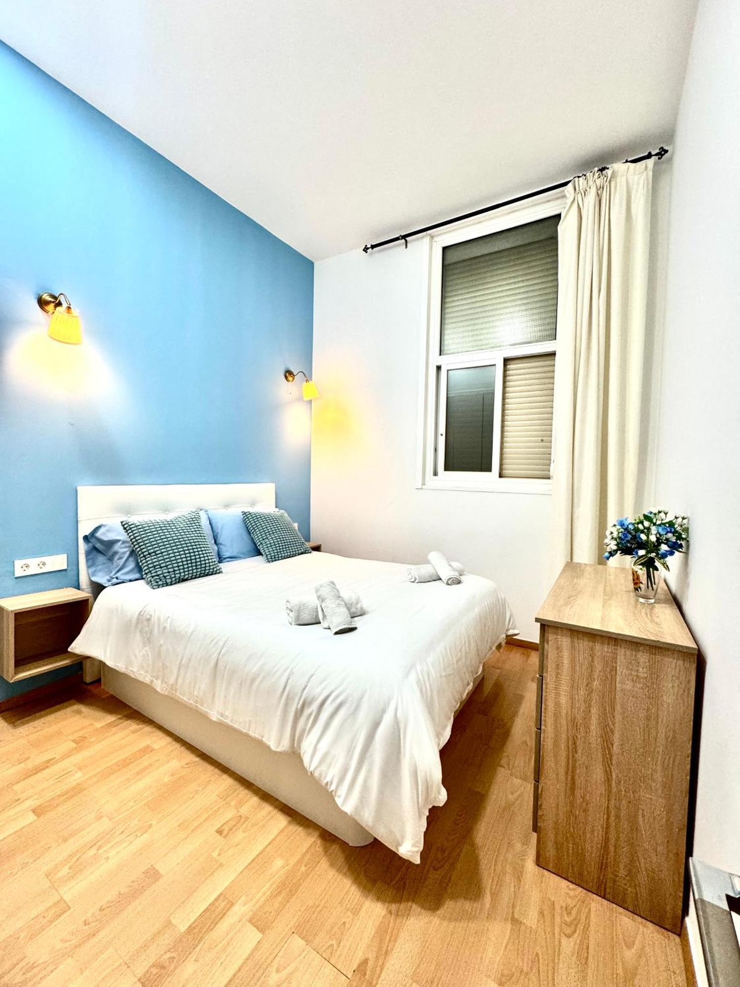 Pamis Apartament Sants, Barcelona Zewnętrze zdjęcie